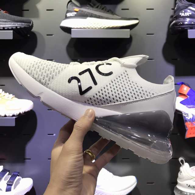 intersport air max 270